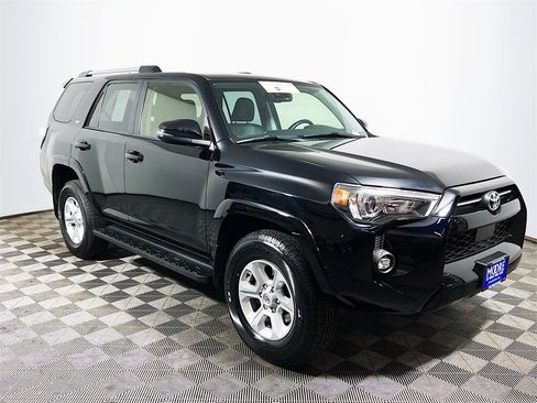 Certified 2024 Toyota 4Runner SR5 Premium image 1