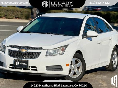 Used 2014 Chevrolet Cruze LT w/ Technology Package image 1