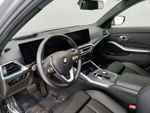 Used 2024 BMW 330i Sedan w/ Premium Package image 14