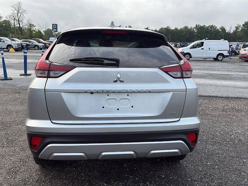 Used 2024 Mitsubishi Eclipse Cross SE AWD/4WD image 7