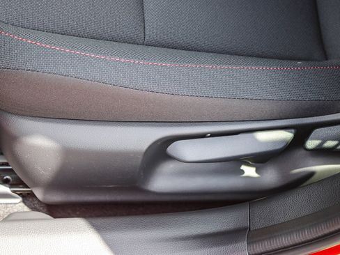 New 2026 Toyota Prius Plug-In Hybrid FWD image 24