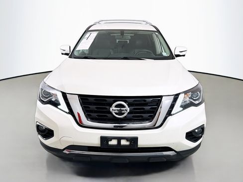 Used 2018 Nissan Pathfinder SL w/ Cargo Package AWD/4WD image 2