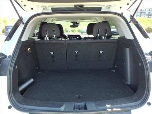 Used 2024 Chevrolet TrailBlazer LT image 24