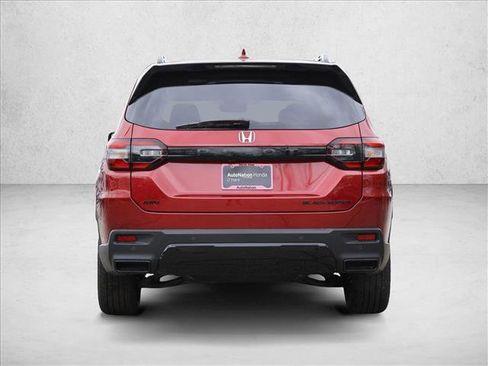 New 2026 Honda Pilot Black Edition image 6
