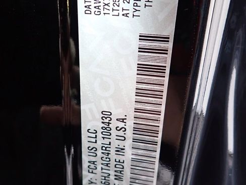 Used 2024 Jeep Gladiator Sport AWD/4WD image 40