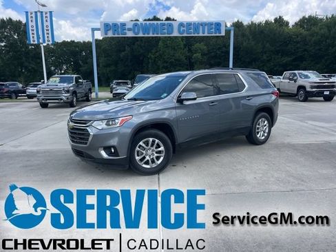 Used 2020 Chevrolet Traverse LT FWD image 1