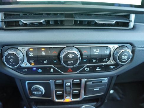 Used 2024 Jeep Wrangler Sahara 4xe w/ Safety Group image 26