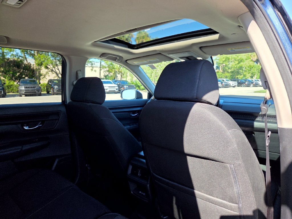 Used 2024 Honda CR-V EX image 17