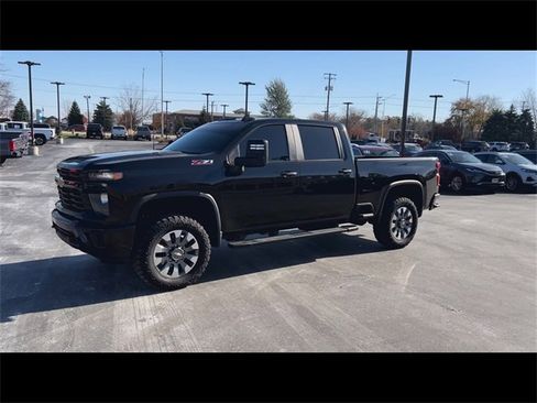 Certified 2025 Chevrolet Silverado 2500 Custom w/ Custom Convenience Package image 8