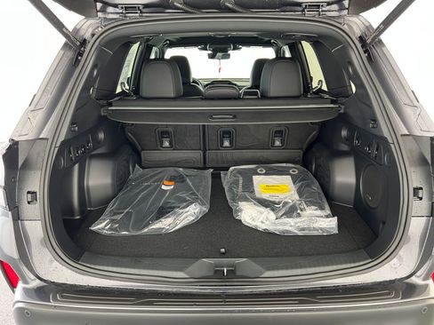 Used 2026 Subaru Forester Touring image 25