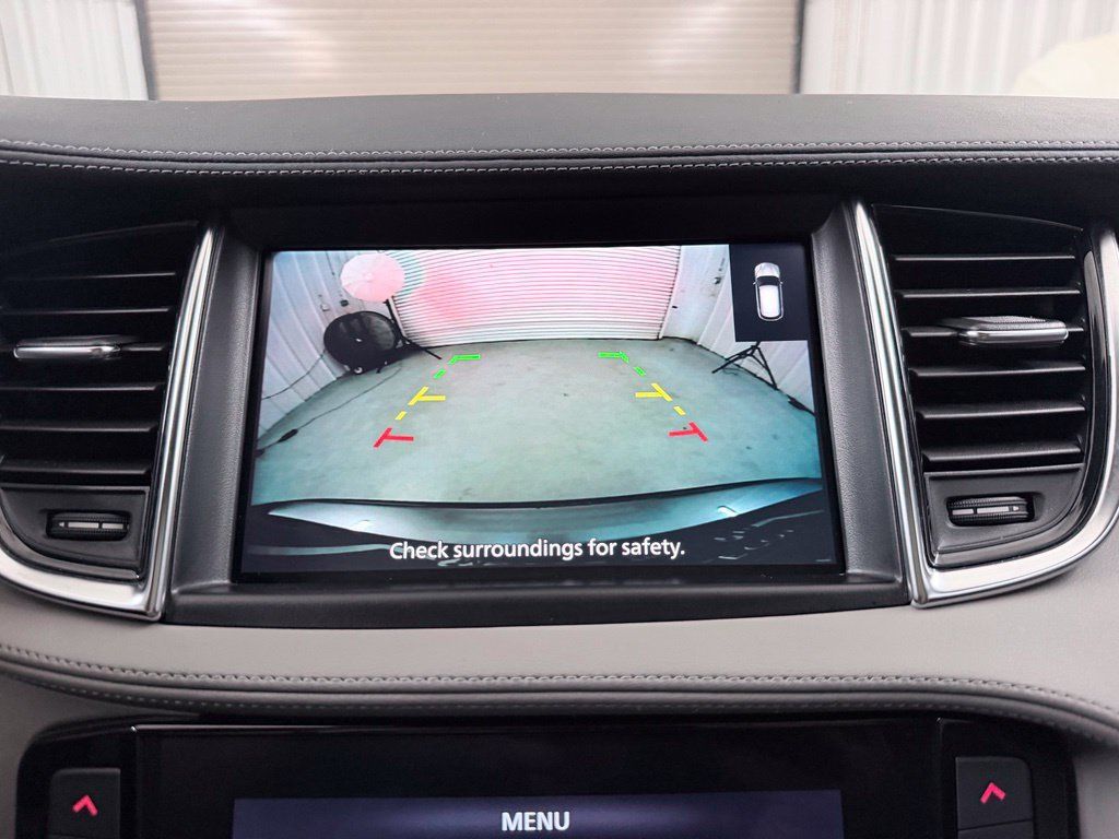 Certified 2023 INFINITI QX50 Luxe FWD image 16