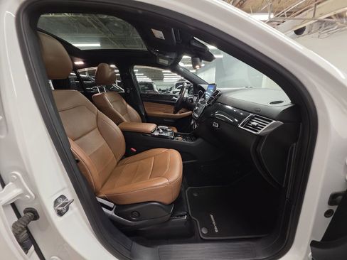 Used 2019 Mercedes-Benz GLE 43 AMG 4MATIC Coupe image 23