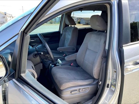 Used 2016 Honda Odyssey SE image 10
