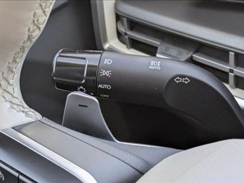 Used 2024 Hyundai Santa Fe SEL image 14