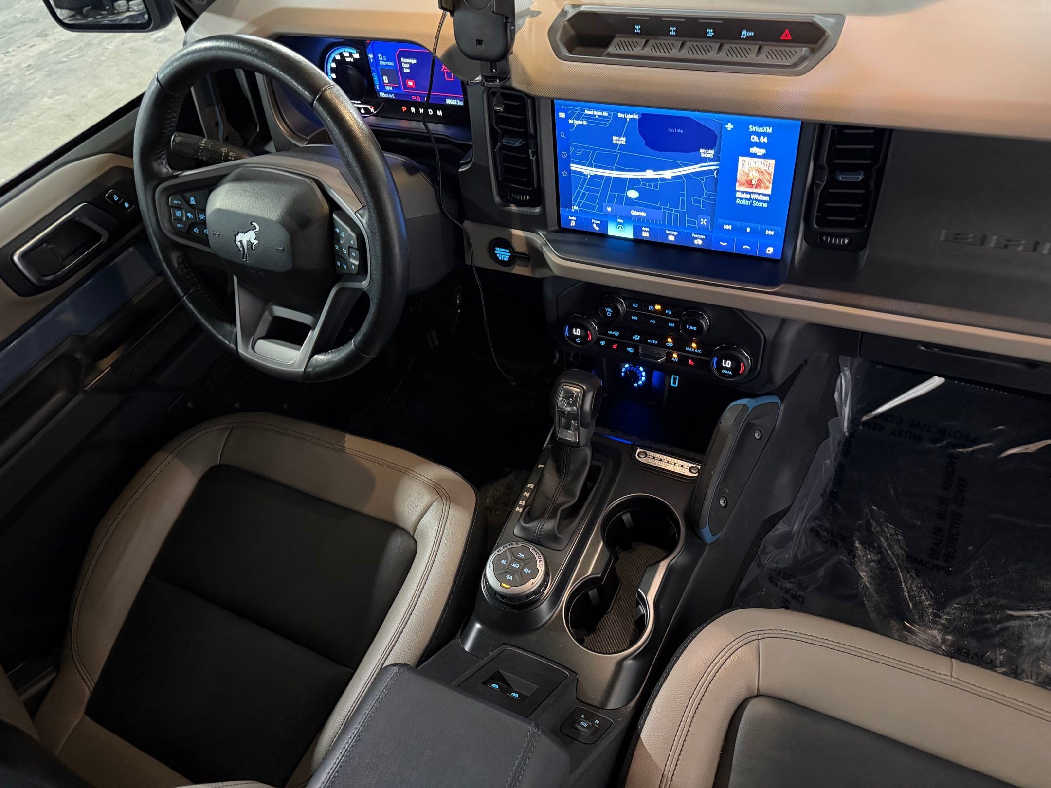 Used 2024 Ford Bronco Wildtrak AWD/4WD image 48