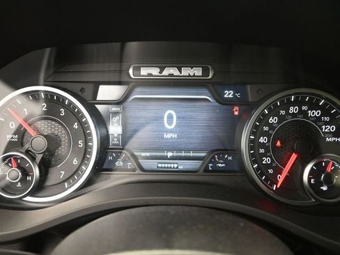 New 2026 RAM 1500 4x4 Crew Cab image 6