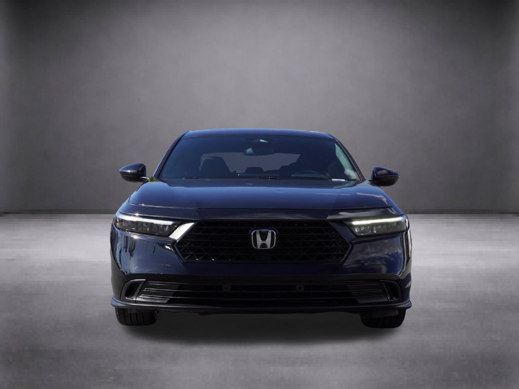 Used 2025 Honda Accord Sport image 9