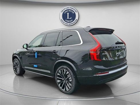 New 2026 Volvo XC90 B6 Ultra image 3