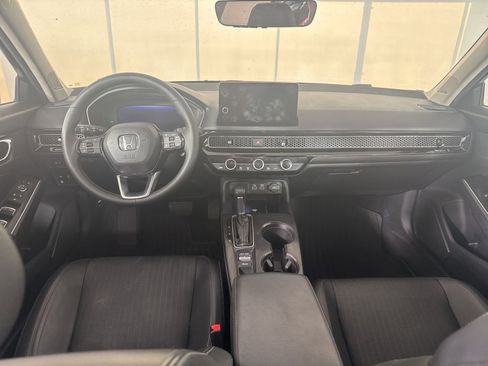 Used 2022 Honda Civic Touring image 9