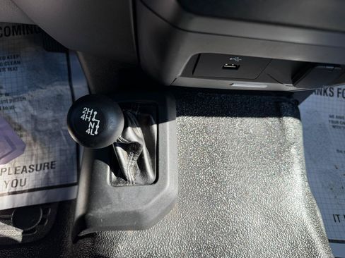Used 2017 Ford F250 XL w/ Power Equipment Group AWD/4WD image 36