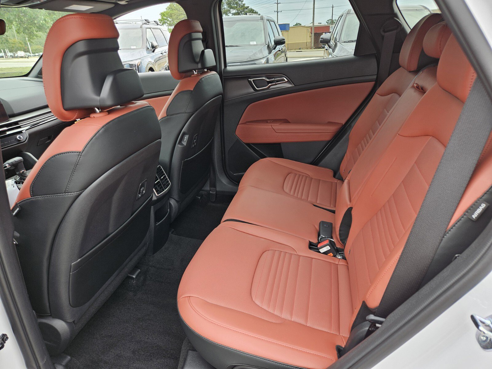 New 2026 Kia Sportage SX FWD image 10