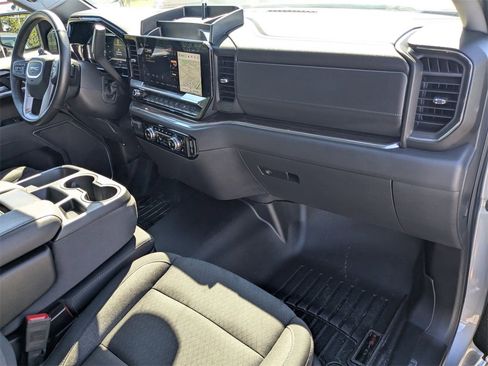 Used 2025 GMC Sierra 1500 Elevation image 21