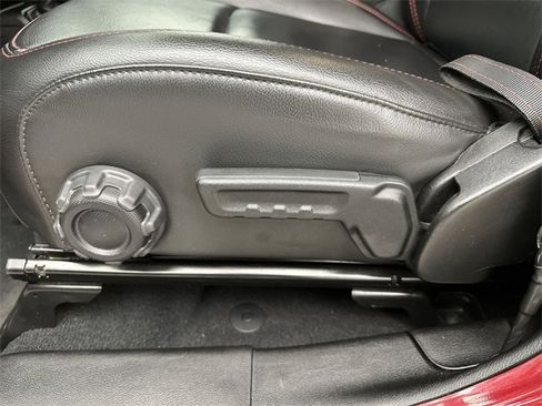 Used 2022 Jeep Wrangler Unlimited Rubicon w/ Xtreme Recon 35" Tire Package image 12