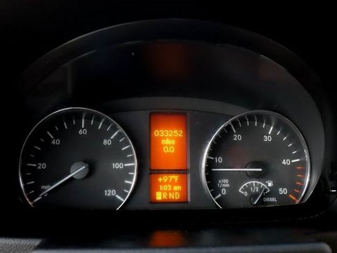 Used 2014 Mercedes-Benz Sprinter 3500 image 6