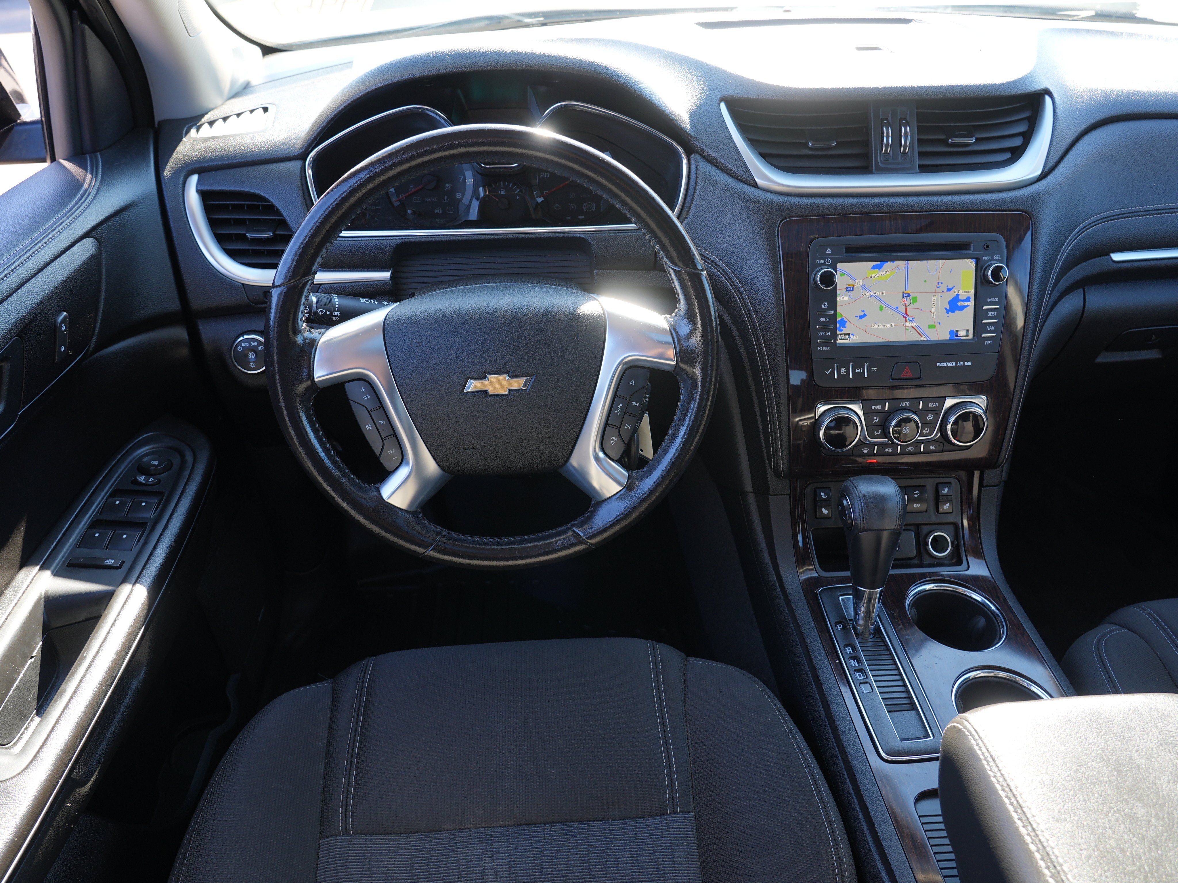 Used 2017 Chevrolet Traverse LT w/ Graphite Special Edition AWD/4WD image 20