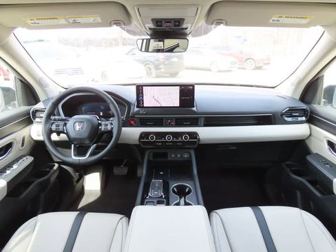 New 2026 Honda Pilot image 21