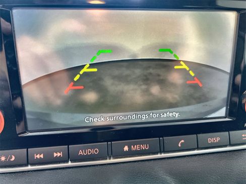 Certified 2022 Nissan Sentra S image 22