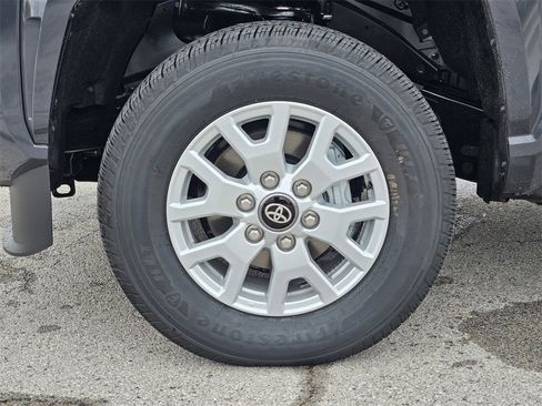 New 2025 Toyota Tacoma SR5 w/ Blackout Package (GST) image 9