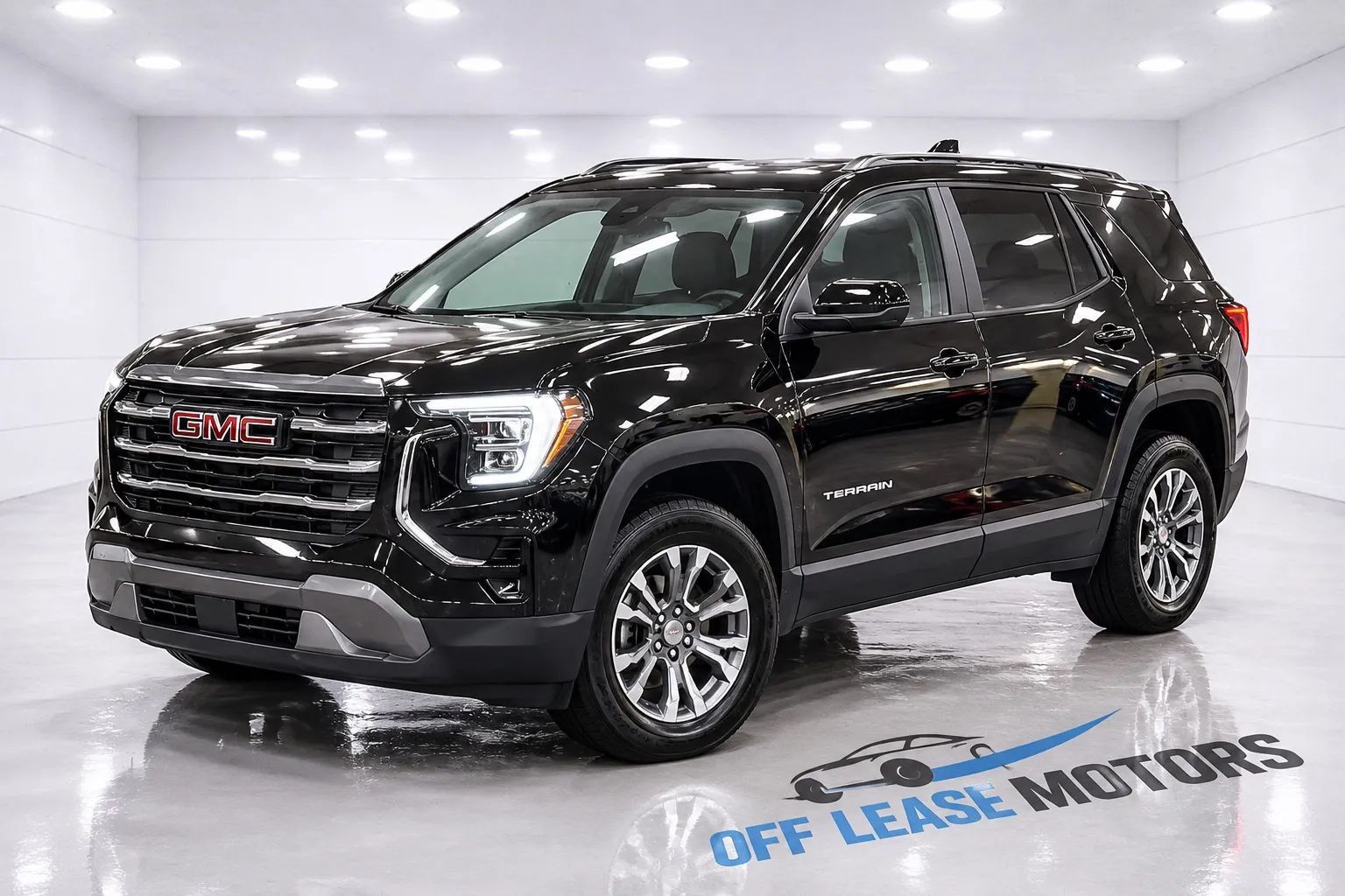 Used 2025 GMC Terrain Elevation AWD/4WD image 1
