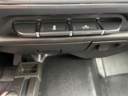 Used 2017 Chevrolet Silverado 3500 W/T image 20