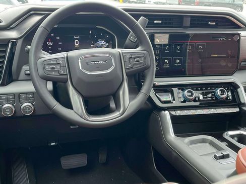 New 2026 GMC Sierra 2500 Denali Ultimate w/ Max Trailering Package AWD/4WD image 13