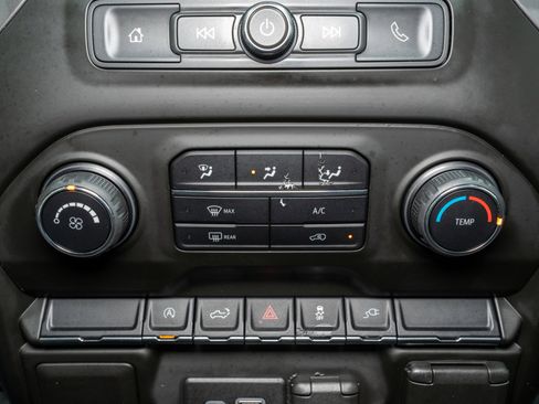 Used 2021 Chevrolet Silverado 1500 Custom image 20