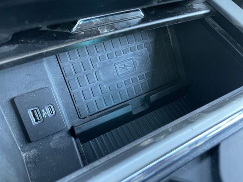 Used 2022 Ford F350 Lariat w/ Lariat Ultimate Package image 12