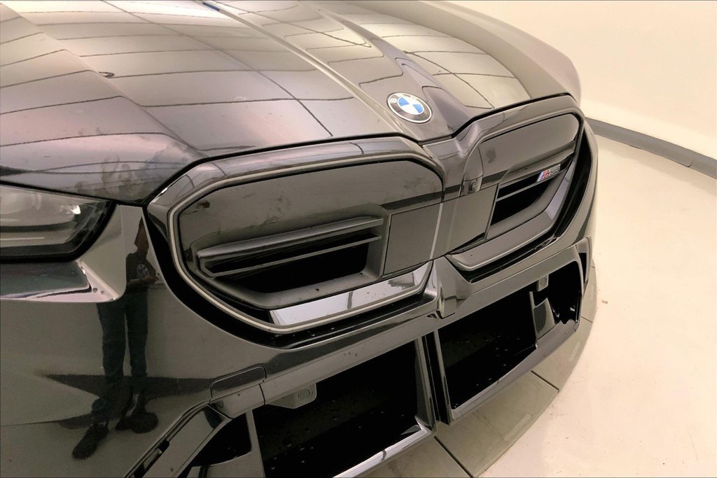 Certified 2025 BMW M5 w/ Executive Package AWD/4WD image 28