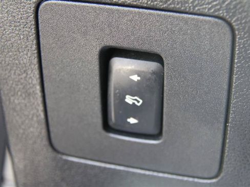 Used 2015 Ford F150 Lariat AWD/4WD image 38