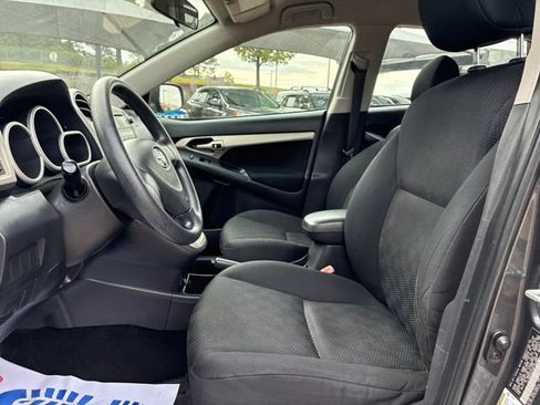 Used 2009 Toyota Matrix w/ PWR Pkg FWD image 11