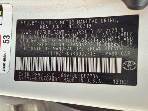 Used 2019 Toyota Camry XSE FWD image 28
