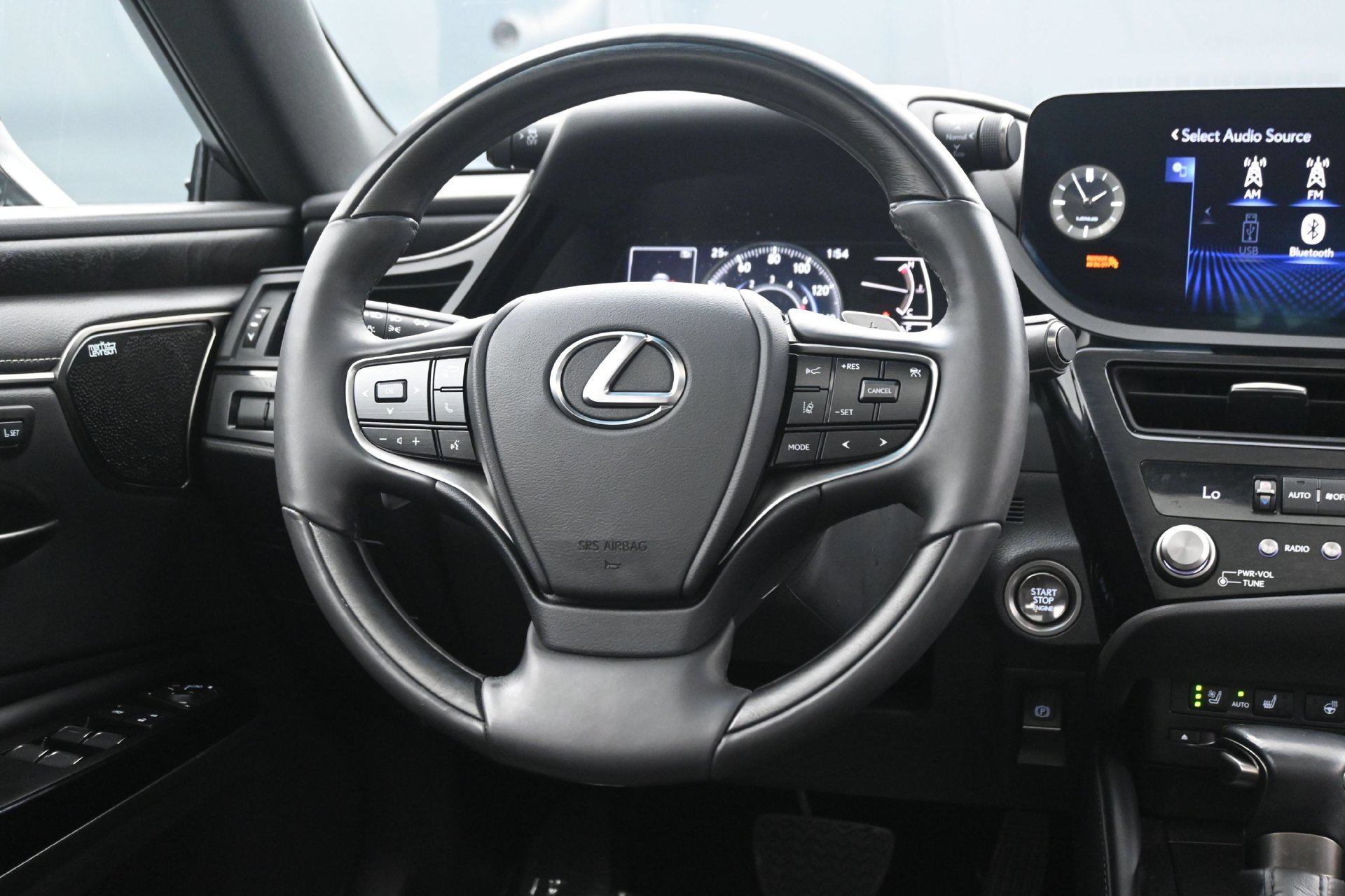 Used 2022 Lexus ES 350 Ultra Luxury FWD image 17