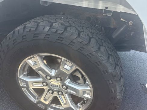 Used 2022 Ford F150 XLT w/ Equipment Group 301A Mid AWD/4WD image 9