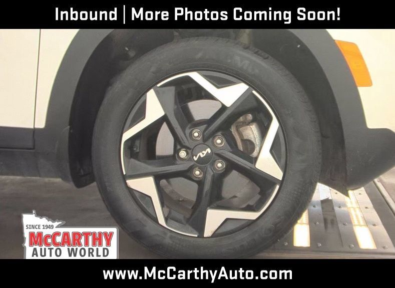 Used 2024 Kia Seltos EX AWD/4WD image 15