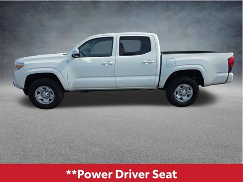 Used 2023 Toyota Tacoma SR AWD/4WD image 12
