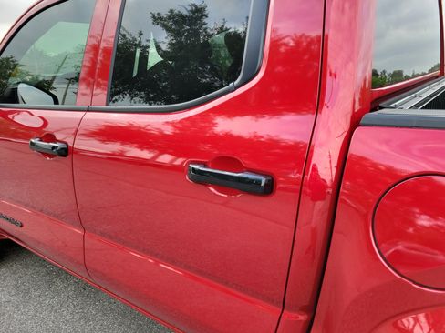 Used 2025 Toyota Tacoma SR image 25