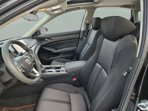 Used 2020 Honda Accord EX image 12