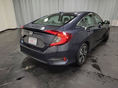 Used 2018 Honda Civic EX-T image 8