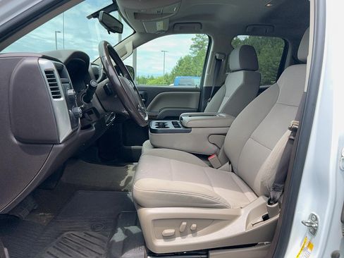 Used 2018 Chevrolet Silverado 1500 LT w/ All Star Edition AWD/4WD image 10
