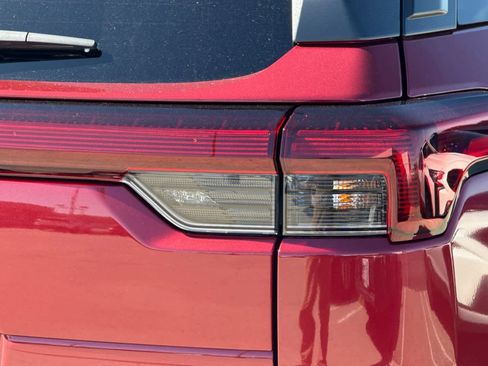 New 2026 Subaru Outback Premium AWD/4WD image 32